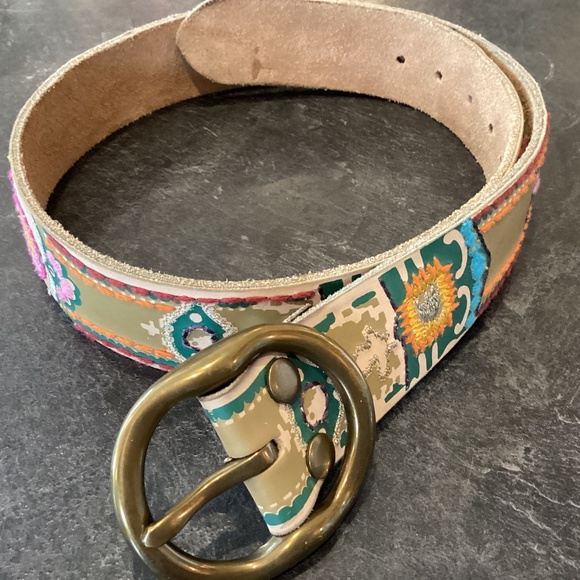Embroidered Leather Belt - Picture 1 of 3